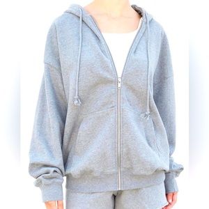 Brandy Melville Sweatshirt